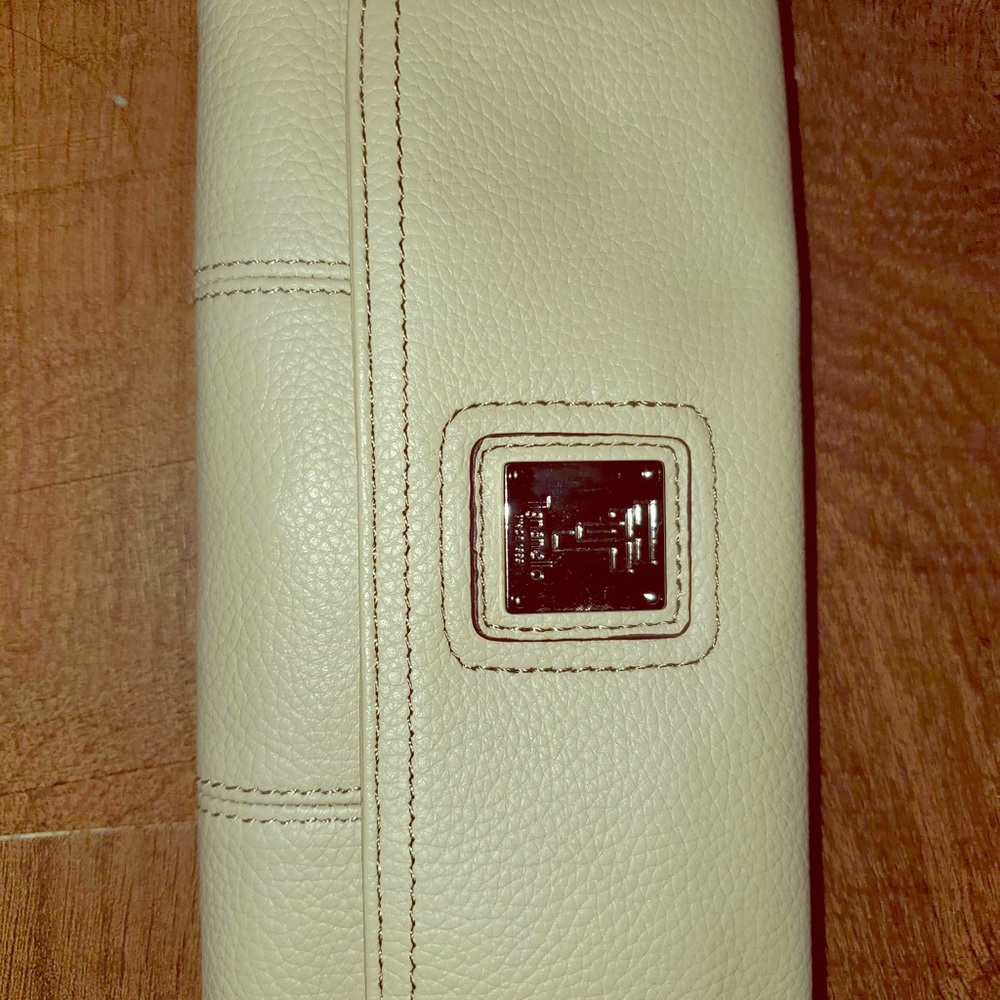 COPY - tignanello cream trifold leather wallet/cl…
